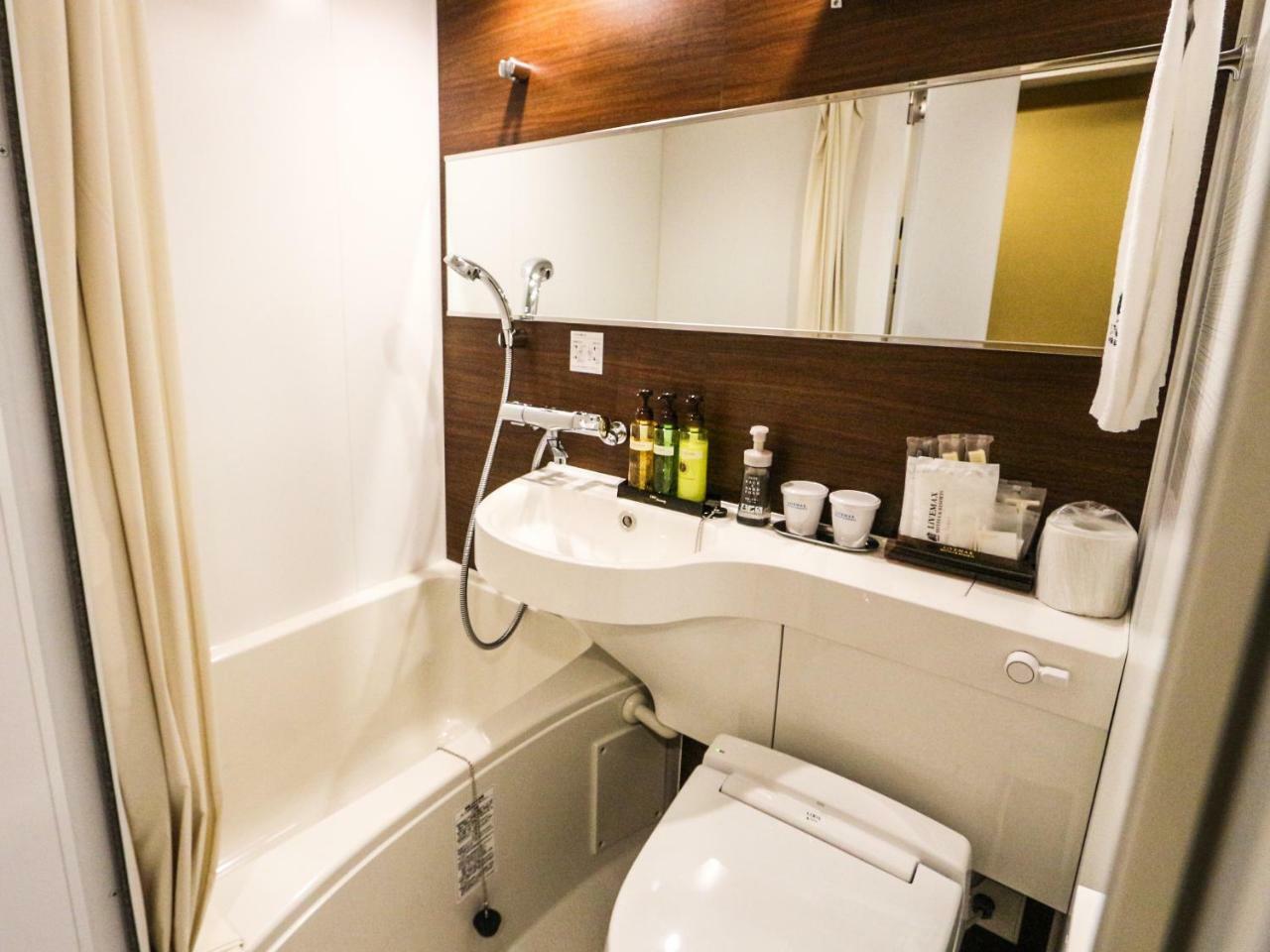Hotel Livemax Fukuyama Ekimae Zewnętrze zdjęcie